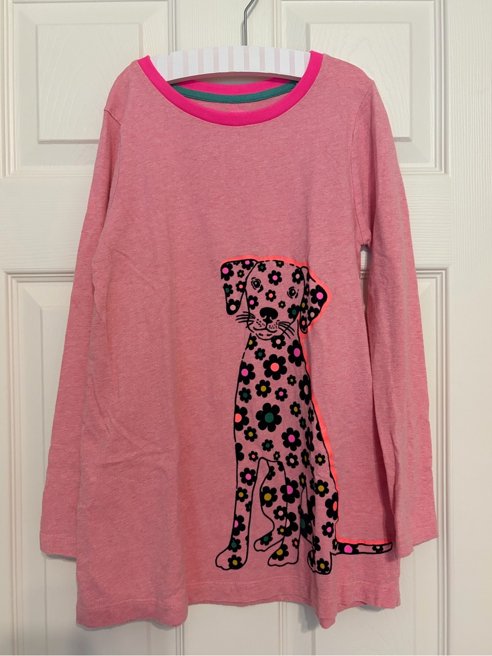 Mini Boden pink long sleeve flower Dalmatian tee - Size 8-9Y